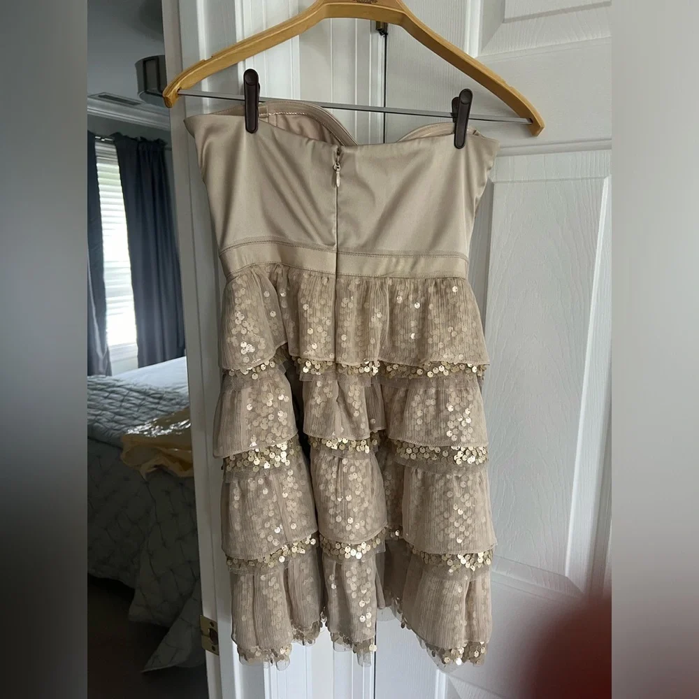 BCBG strapless gold short dress- size 6p- worn once - Picture 2 of 5